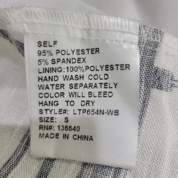 Latiste by Amy Shorts Blue White High Waist Layered Flounce Tap Pant Size Small - Picture 9 of 14